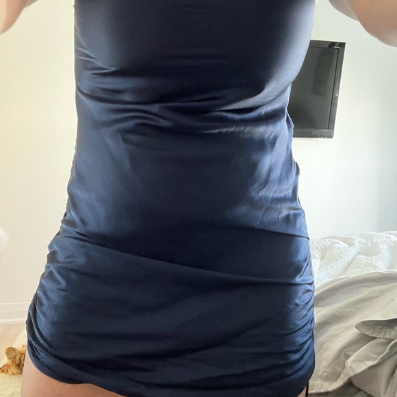 Wilfred silk dress XS great condition worn once too tight - Picture 3 of 7